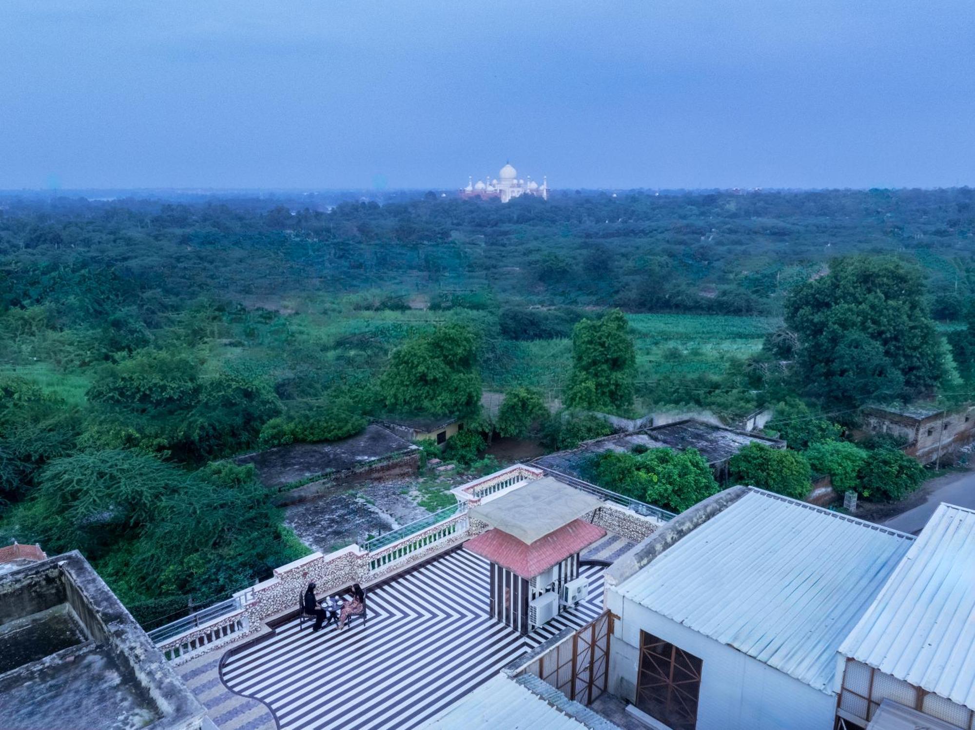 Foxoso Taj View Hotel 阿格拉 外观 照片